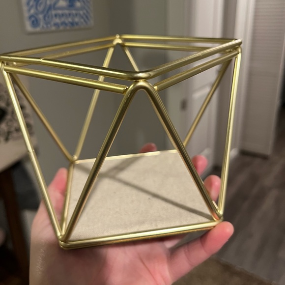 ❌SOLD❌Gold Bracelet and Earring Holder - Picture 1 of 5